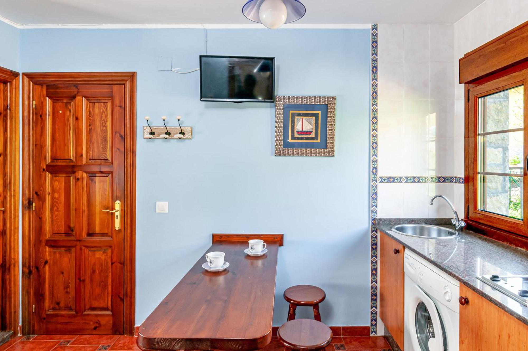 Apartamentos La Regoria 阿里纳斯·德·卡伯瑞勒斯 外观 照片